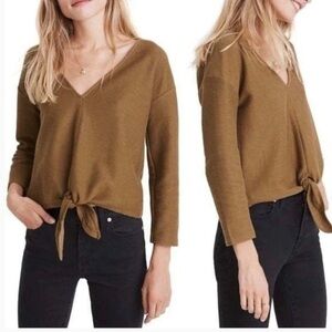 TEXTURE & Thread Long-Sleeve Tie-Front Top Olive Green Small